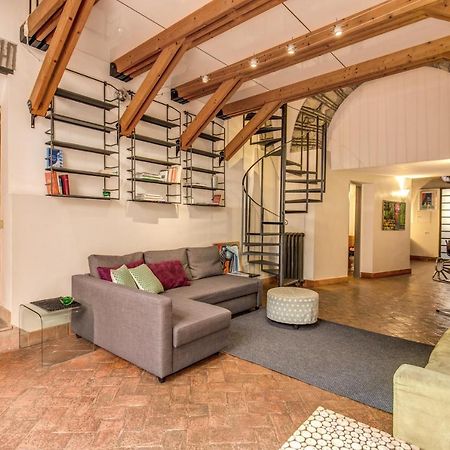 Apartmán Trastevere Hyperloft & Garden Řím Exteriér fotografie