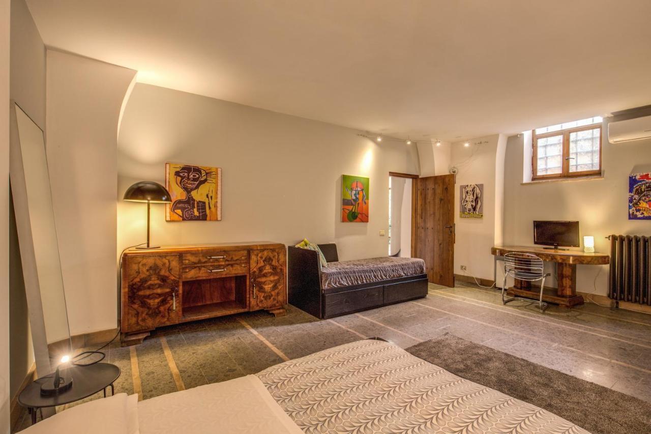 Apartmán Trastevere Hyperloft & Garden Řím Exteriér fotografie