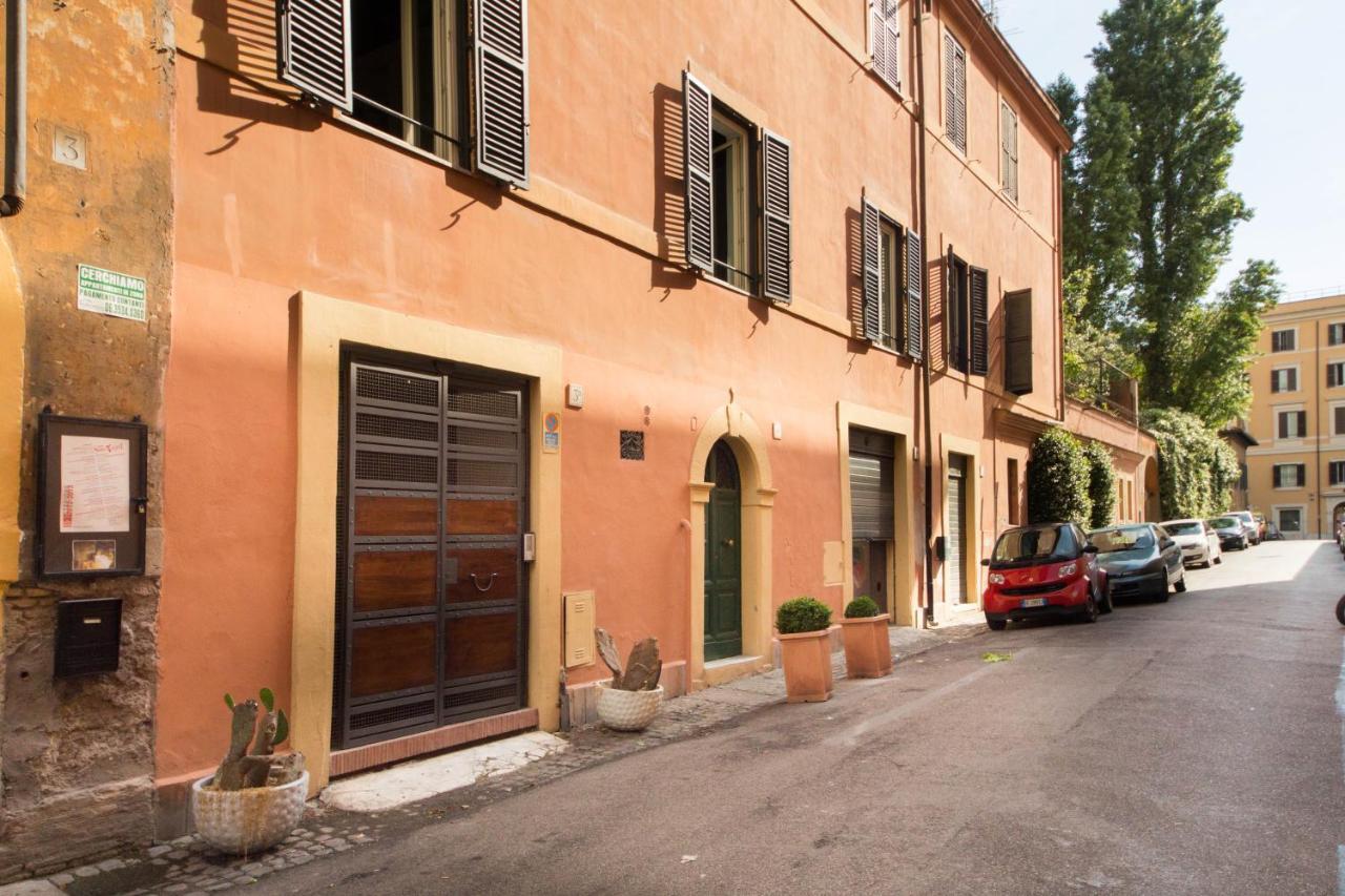 Apartmán Trastevere Hyperloft & Garden Řím Exteriér fotografie